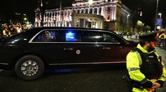 Prezident Biden přiletěl do Irska. Podpoří mír a navštíví příbuzné
