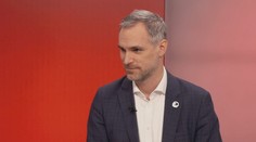 Hřib amputuje ve videu ruku: Množí se tu náckové, držme se tradic, říká