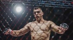 Vasil Ducár titul šampiona WBA nezískal. Padl s obhájcem Perezem