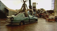 VIDEO: Podle policie ukradl muž kovový materiál za desetitisíce