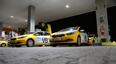 Vrátila se Veřejná bezpečnost? Ale kdeže, to je taxík!