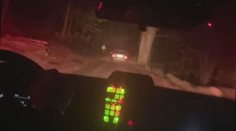 Zdrogovaný řidič chtěl ujet policistům. Nezastavil ho ani varovný výstřel