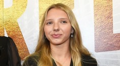 Nejmladší dcera Karla Gotta slaví narozeniny. Nelly roste do krásy