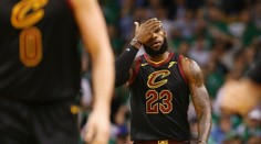 LeBron nevěří svým očím! Bostonu stačí jediná výhra a je ve finále