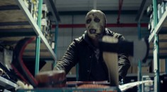 Renault láká reklamou s masovým vrahem: Tohle je auto pro každého