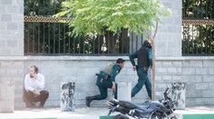 Ohavný útok: Motorkář v Teheránu polil 16 lidí kyselinou a ujel!