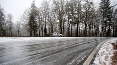 Část Česka zasáhnou silný vítr a ledovka, varují meteorologové
