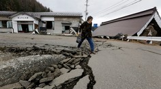 Japonskem otřáslo silné zemětřesení, tisíce lidí evakuovali