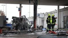 Při požáru benzinky na dálnici v Německu zemřeli dva lidé. Předcházel mu výbuch