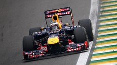 ON-LINE F1: Brazilské drama ovládl Button. Šampionem je Vettel
