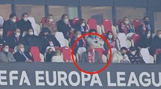 Po Prymulovi končí také zástupce hlavní hygieničky. I on kvůli fotbalu