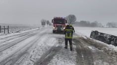 Rakousko zasáhla sněhová kalamita. Problémy byly na letištích i na horách