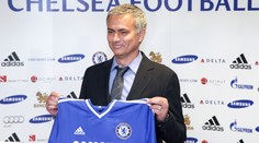 Říkejte mi "Happy One"! Mourinho se vrátil do Chelsea a je ŠŤASTNÝ