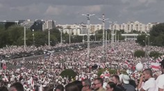 V Minsku se sešly davy odpůrců režimu. Neustoupím, vzkázal Lukašenko