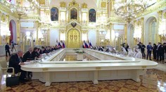 Rusko pořádá velký mezinárodní summit. Od dvou prezidentů dostal Putin košem