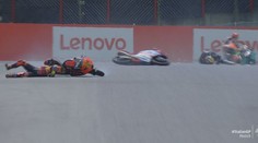 VIDEO: Děsivá nehoda v MotoGP! Salačova soupeře odvezl vrtulník