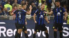 Milánské derby ovládl Inter. Svému rivalovi nasázel pět gólů. Juventus přejel Lazio