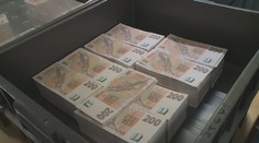 Český státní dluh je rekordní. Ekonomové vyčítají vládě špatné hospodaření