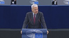 EU půjčí Ukrajině astronomickou částku. Zdrojem bude Rusko, Moskva zuří