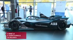 VIDEO: V Brně je k vidění formule za miliony