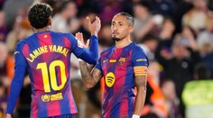 Barcelona vyhrála posedmé v řadě. Řádil dvougólový Raphinha