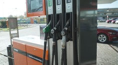 Benzin i nafta jsou levnější. Příští týden se mají ceny opět změnit