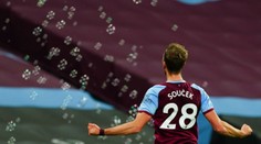 Souček opět udivuje Ostrovy, v Premier League mu patří unikát