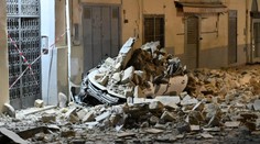 Předměstí Neapole zasáhlo nejsilnější zemětřesení za 40 let. Škody jsou rozsáhlé