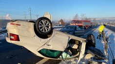 Hromadná nehoda u Teplic blokuje silnici. Několik zraněných u Klecan