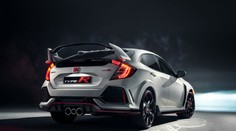 Proč má nový Civic Type-R tři výfuky? Zjistili jsme to!