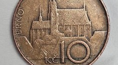 Vzácná desetikoruna se dostala do oběhu. Její hodnota jde do statisíců