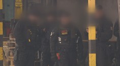 Policisté měli obírat cizince! Brali od nich peníze za smyšlená povolení