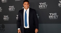 Ronaldo je už potřetí v chomoutu, na Ibize si vzal o 14 let mladší modelku