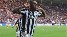 FA Cup: Newcastle si podmanil derby. Postup má i Chelsea a Aston Villa