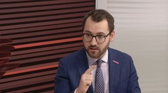 Další chaos ve vládě kvůli Íránu, vadí poslanci. Macinku kritizuje za pubertální aroganci