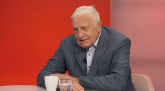 Piráty by měli zakázat ústavou a Kalousek je vyčpělý, kritizuje Klaus