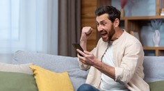 Muž vyhrál v loterii nesmírné bohatství. Jeho rozhodnutí lidi nepřestává šokovat