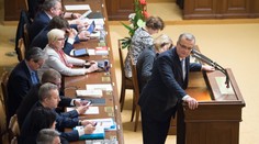 Poslanci odmítli přijetí syrských dětí! Smutné, reaguje opozice