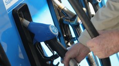 Maďarsko zastropuje ceny benzínu a nafty. Pomůže to ekonomice, míní vláda
