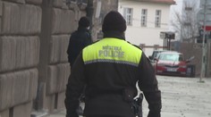 Drama v centru Brna. Strážníci před požárem zachránili několik lidí