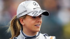 Krásná Susie vlítne mezi chlapy. V Silverstonu bude testovat vůz F1