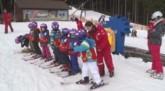 Zimní inspektor: Bílá má skvělý dětský park! Užijou si i začátečníci