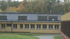 Strop tělocvičny v Havířově mohl spadnout na děti, má jasno statik