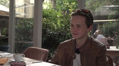 Zpověď o holkách i Hitlerovi: Mladý herec seriálu Sex O´Clock se stává hvězdou