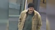 Muže před rokem srazil vlak. Policie stále neví, o koho se jedná