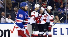 Devils výměna Vaněčka prospěla. V New Yorku vyhráli i podruhé a srovnali sérii