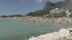 Chorvatské pláže jsou rájem českých turistů. Pobyt se tam ale může prodražit