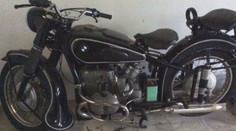 Sběrateli z Pelhřimovska ukradli veterána. Motorku za půl milionu