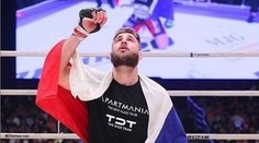 Velká bitva se odkládá! Procházkův soupeř je zraněný, o zápas nepřijde