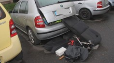 Policie dopadla muže, který měl způsobit statisícovou škodu. Údajně vykrádal auta